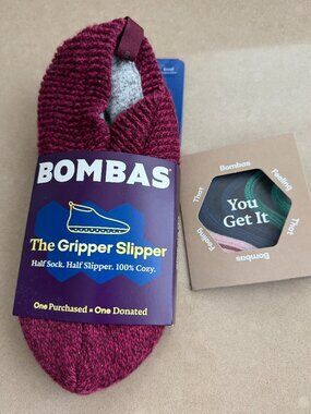BOMBAS Gripper Slipper NWT